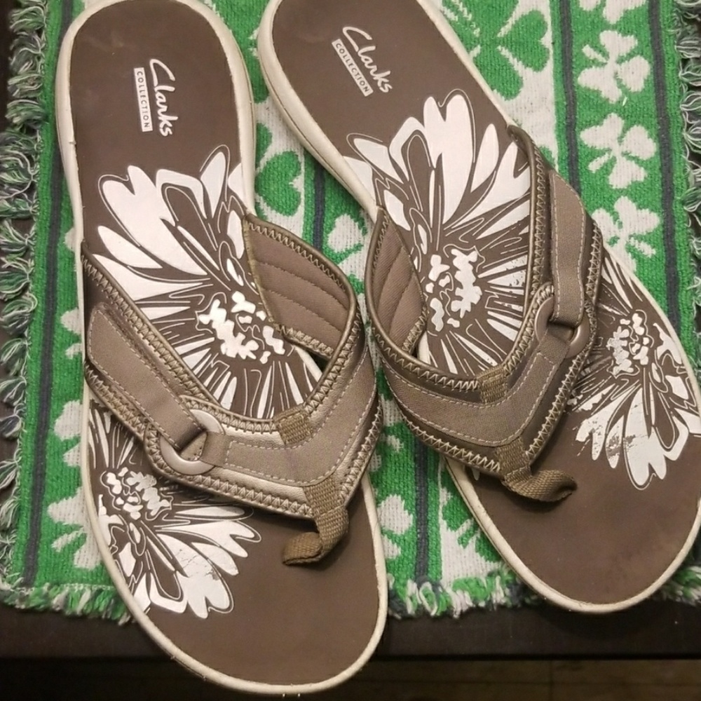 Clarks womens sandals